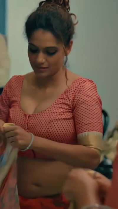 Urmila Kanitkar Kothare - The sexiest marathi milf