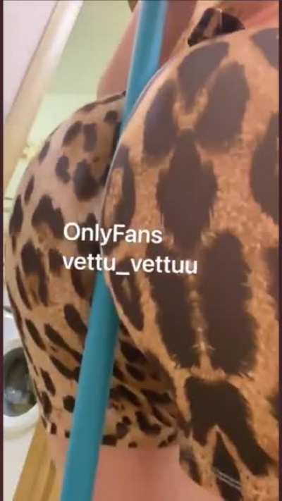 I love her ass so much