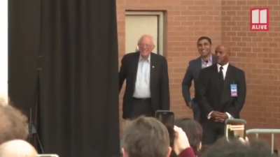 Bernie Sanders using Long Time as his walk-in song