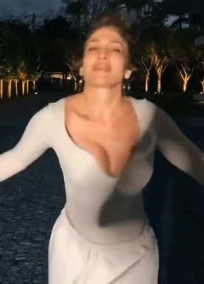 Jennifer Lopez