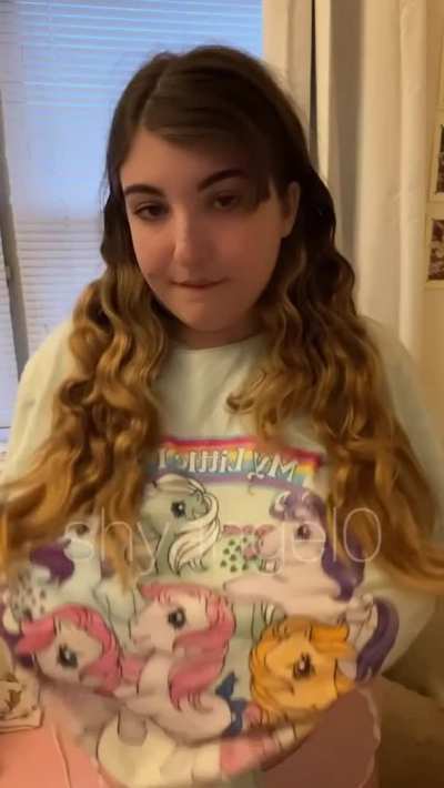 baggy shirts hide the biggest boobs 💕 OC