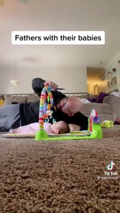 Babies v toddlers