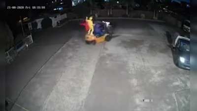 nothing weird, just a normal night of teletubbies