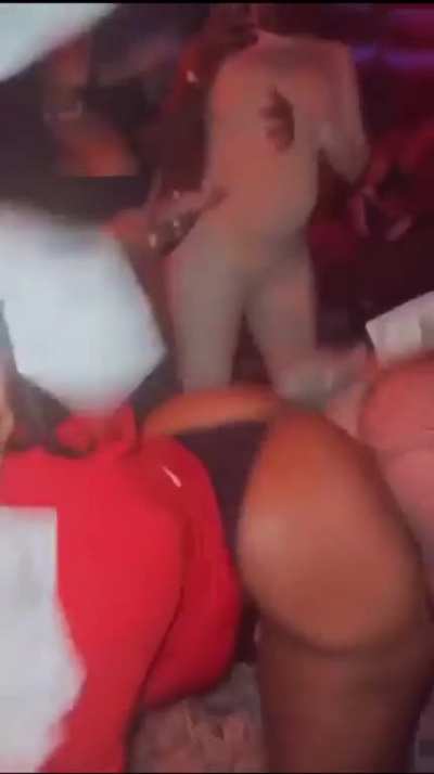 Booty vs booty 🏆
