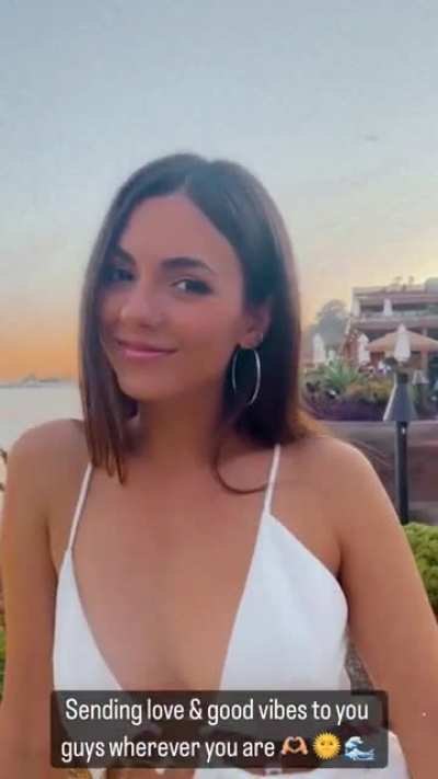 Victoria Justice