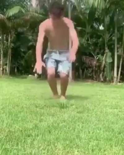 Não acredito que ele fez isso!