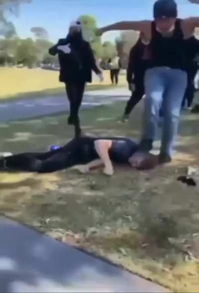 head stomp ko