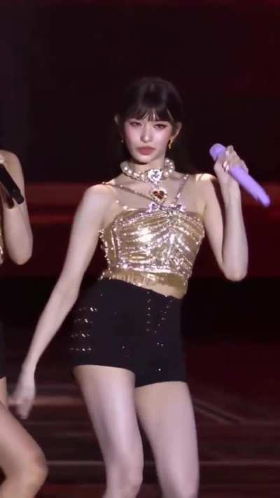 IVE - LEESEO