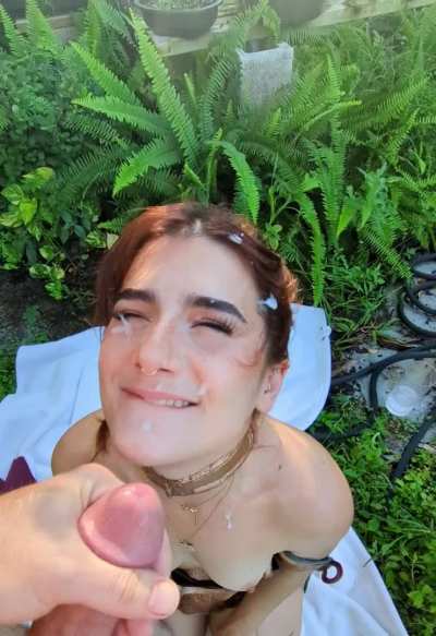 Princess Leia Loves Receiving Cum To Pay Her Debts