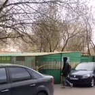 Он нам нахой не нужен..