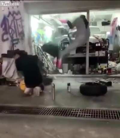 to seat a tire