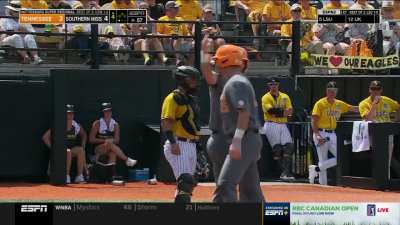 [Highlight] University of Tennessee 1B Blake Burke hits a 479ft bomb