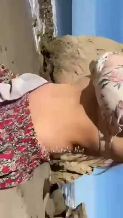 Guys who is she? Been looking for days but I found nothing :(