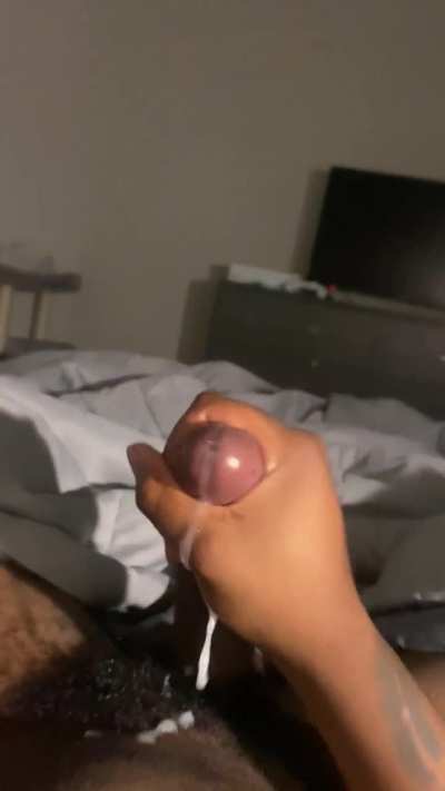 Who wants this nut??? 😫💦