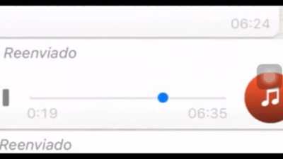 Se atoró con pan xd