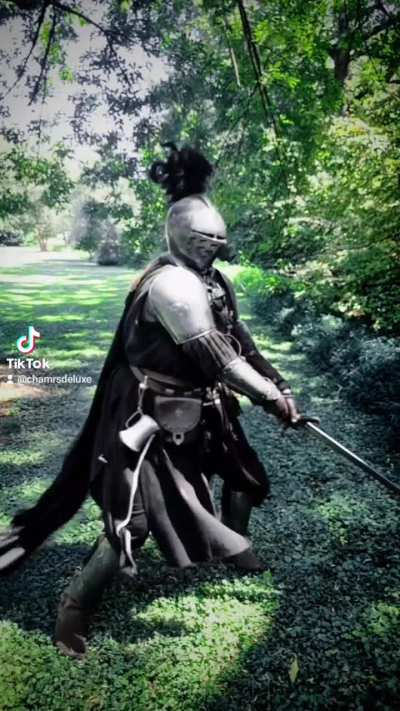 I tried replicating Anakins patented spin slash in my armor. Came out pretty cool! 