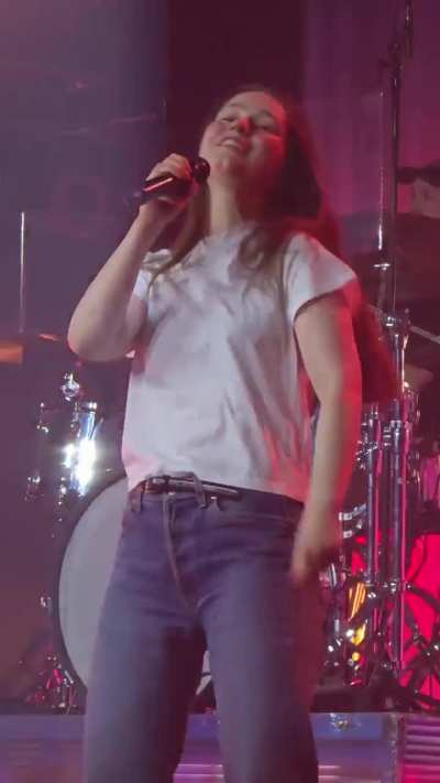 Sigrid - I'll Always Be Your Girl - Melkweg, Amsterdam 08-03-2026