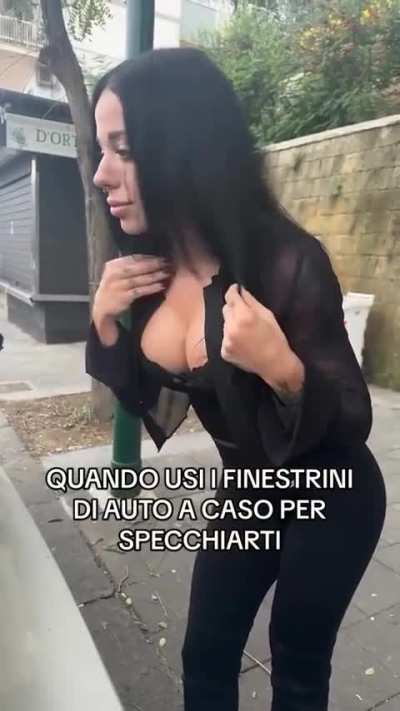 😂