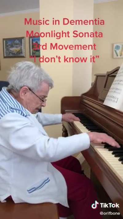 The way this ladies brain works. “I don’t know it” 🎶