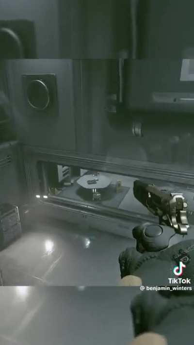 This guy is playing dishonored while we’re all playing starfield.