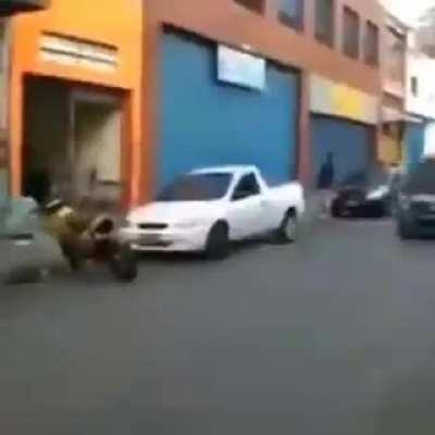 AYAYAY