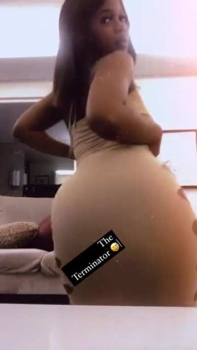 💥