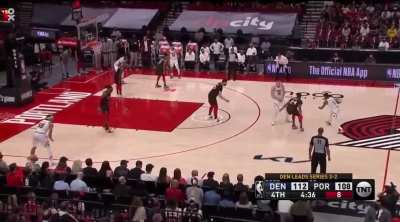 [Highlight] Floor General Joker: Watch as he directs every single player on his team to the exact position they need to be in