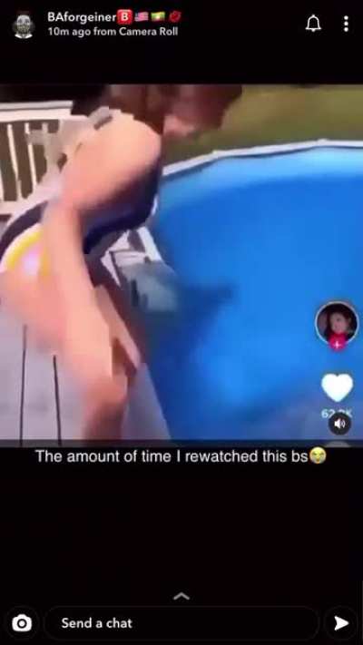 My dumbass BM thought the baby was waterproof. This what im $5K a month for?