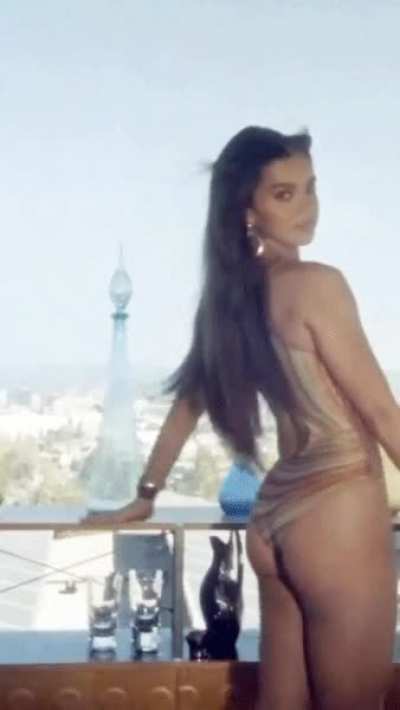That ass 🔥🔥