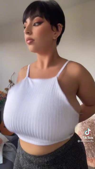 Bouncing Goddess