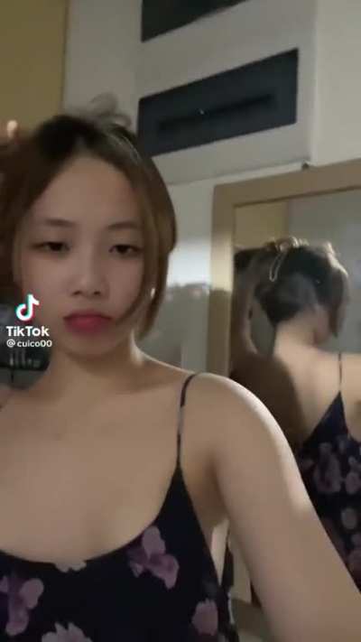 Sarap sideboobs ng atabs na to 🤤🤤