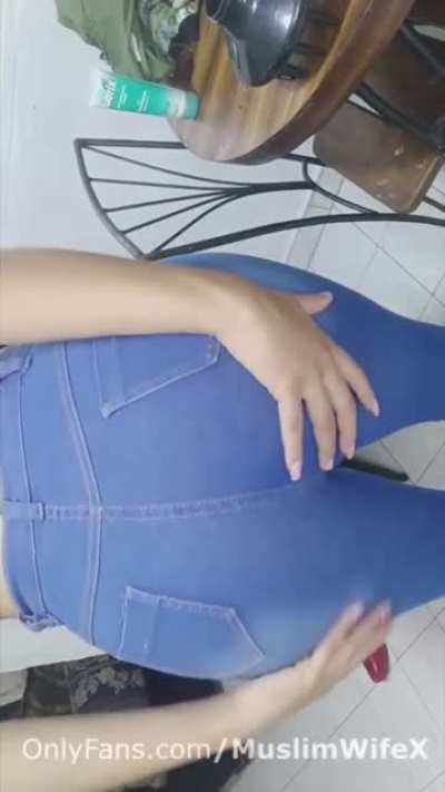 My Tits And Ass In Jeans