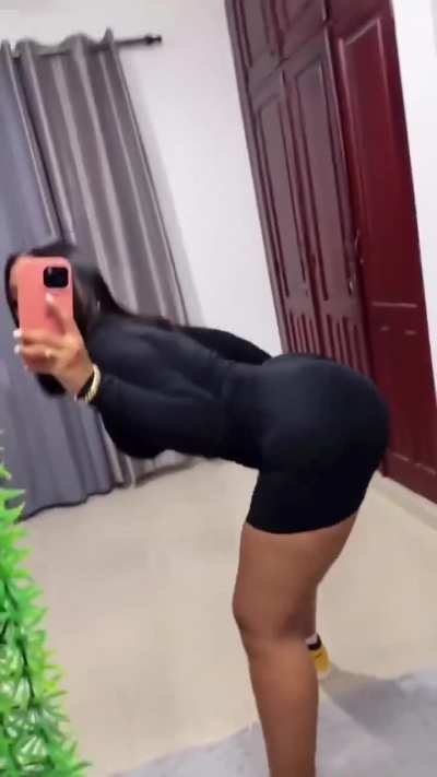 That mf Movin 🍑