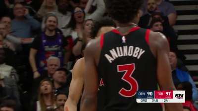 [Highlight] Fred VanVleet gets the steal and Scottie Barnes SLAMS it in transition for the and-1!