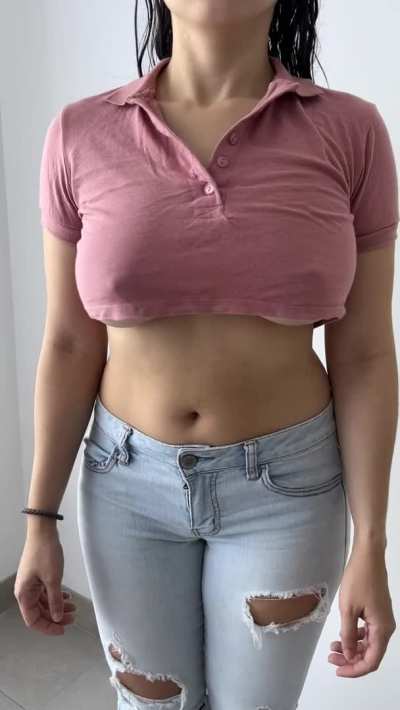 [Reveal] Big titties in a small shirt? What could go wrong