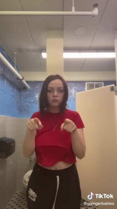 Braless TikTokThot