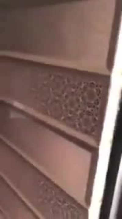 Bangladesh: Mob attacking hindu temples on the day of Durga Puja