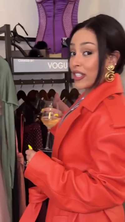 Doja Cat Shops at Vogue’s Vintage Market