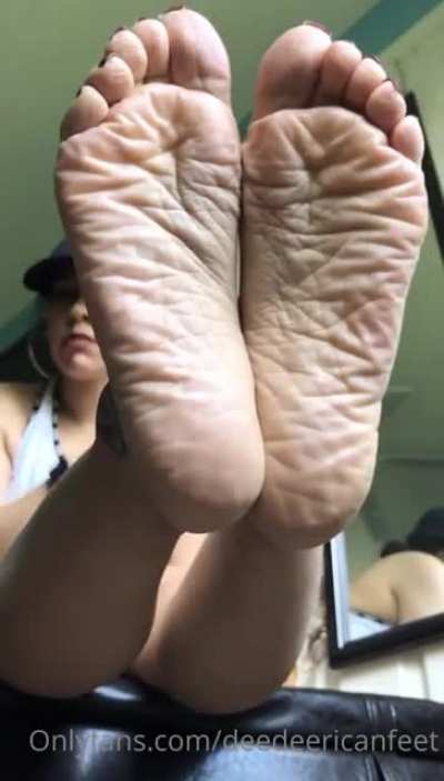 💦
