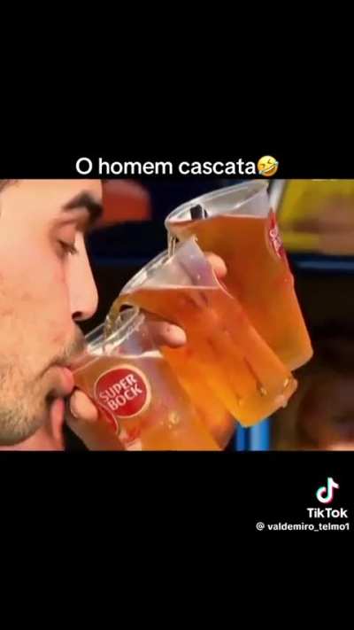 Homem Cascata