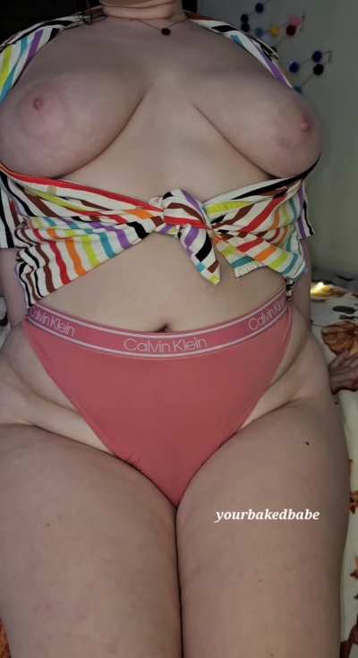 I reaaaally want to be daddy's favorite girl