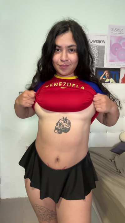 showing off my natural venezuelan tits