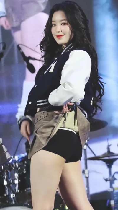 So hot🔥🔥<wbr>🔥