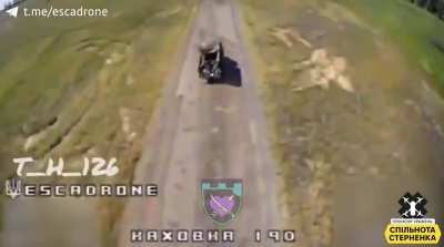 Russians are dying! As the Russian occupiers tried to leave the Kherson region, the 126th Territorial Defense Brigade (TRO) attacked them with an FPV kamikaze drone.