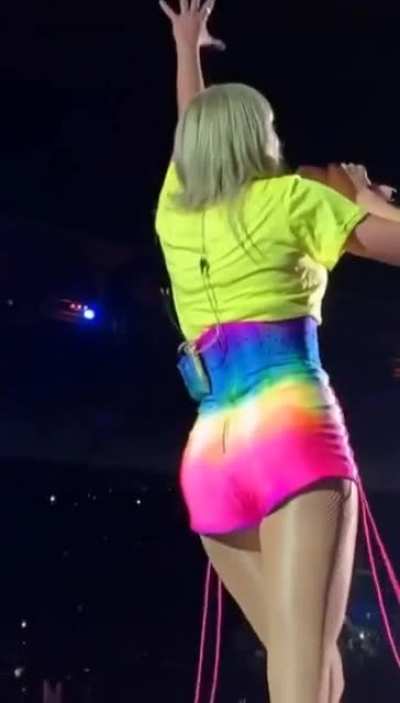 Stunning 🔥