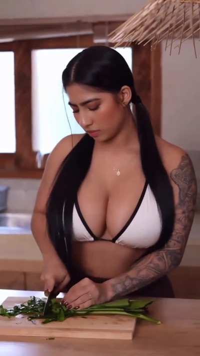 Hot bounce boobs