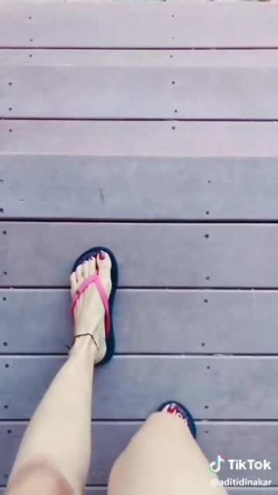 slow mo sexy flip flops walk