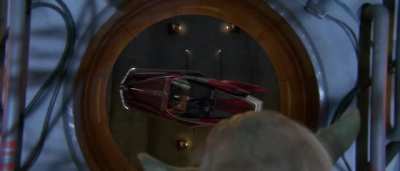 Yoda on his way to visit Master Windu