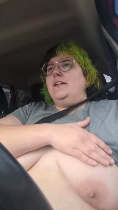 leisurely drive with my tits out
