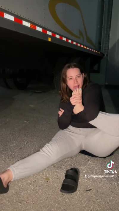 Self foot worship between trucks 